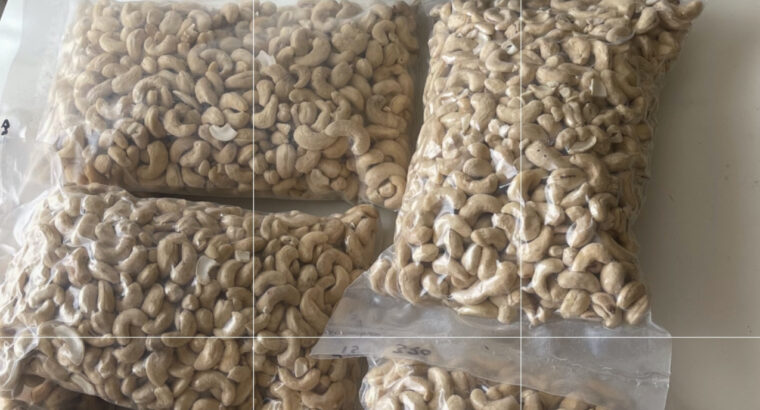 Raw Whole Cashews